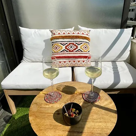 Appartement Magnifique 3 Pieces De 55m2 Au Calme Avec Balcon